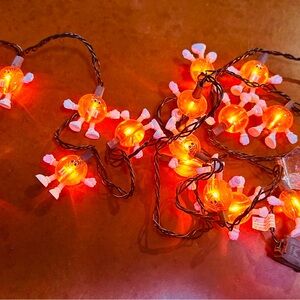 1990s M&M Orange String Lights
